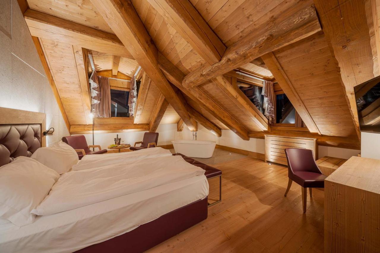 Royal Hotel Cortina Cortina dʼAmpezzo Zewnętrze zdjęcie