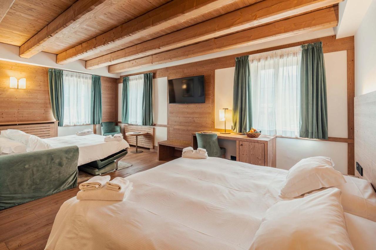 Royal Hotel Cortina Cortina dʼAmpezzo Zewnętrze zdjęcie