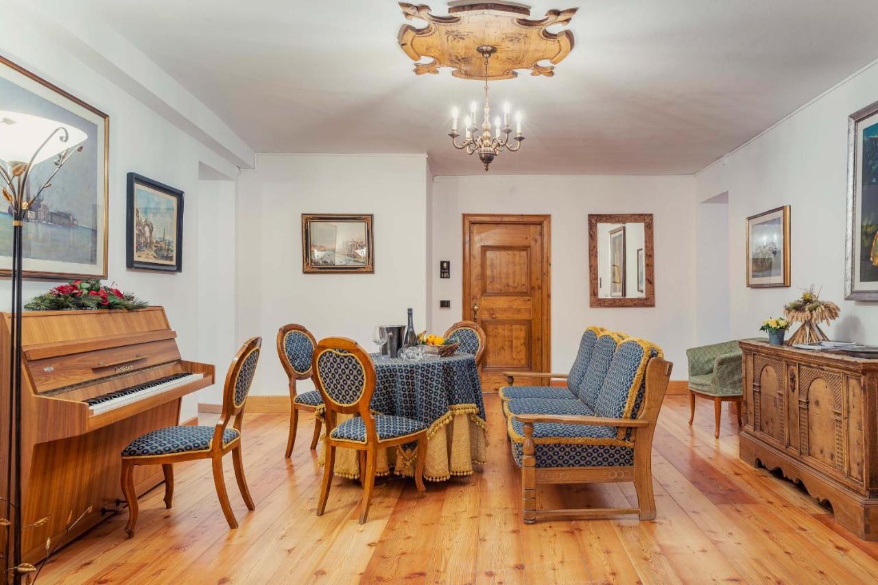 Royal Hotel Cortina Cortina dʼAmpezzo Zewnętrze zdjęcie