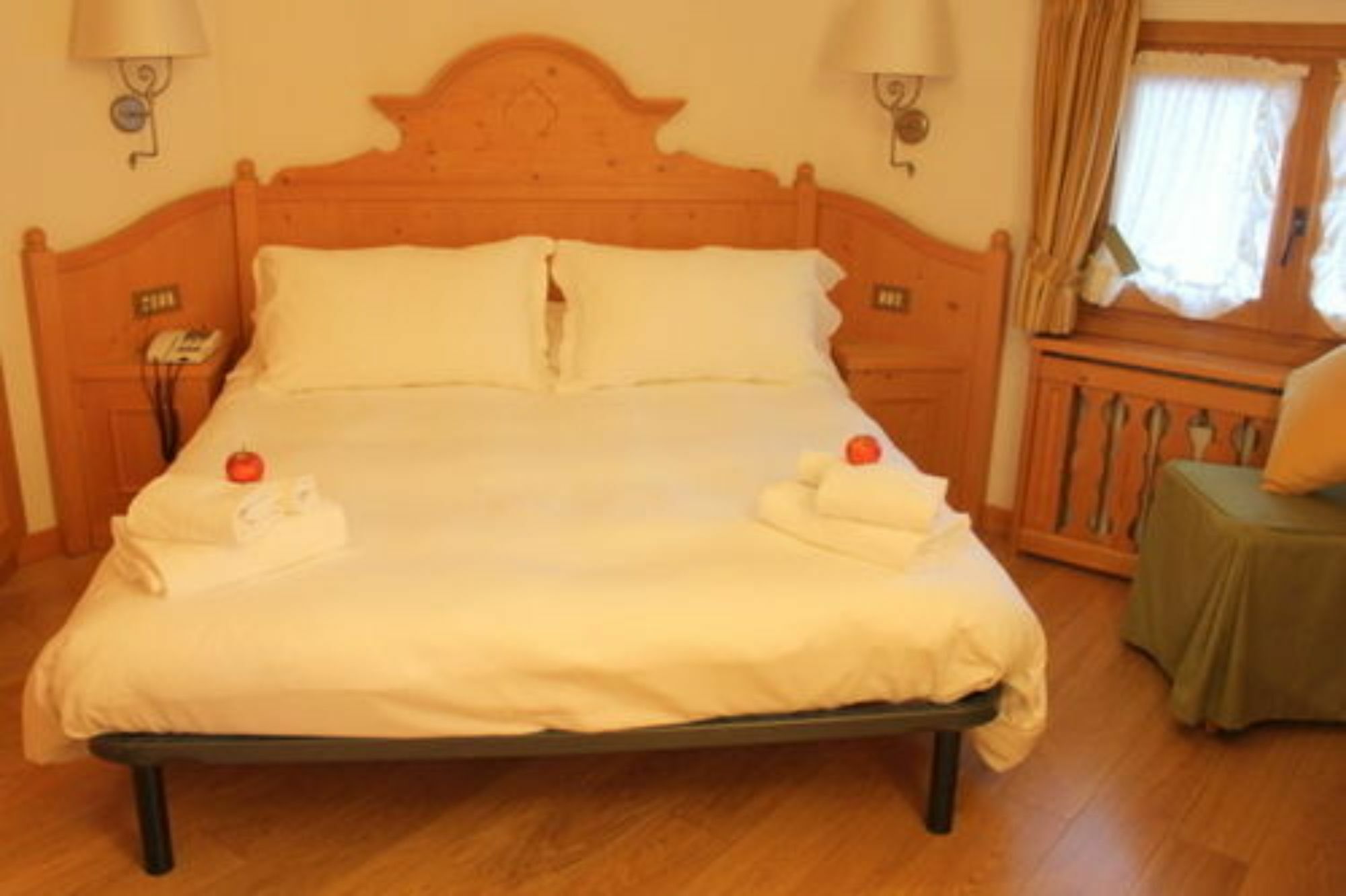 Royal Hotel Cortina Cortina dʼAmpezzo Zewnętrze zdjęcie